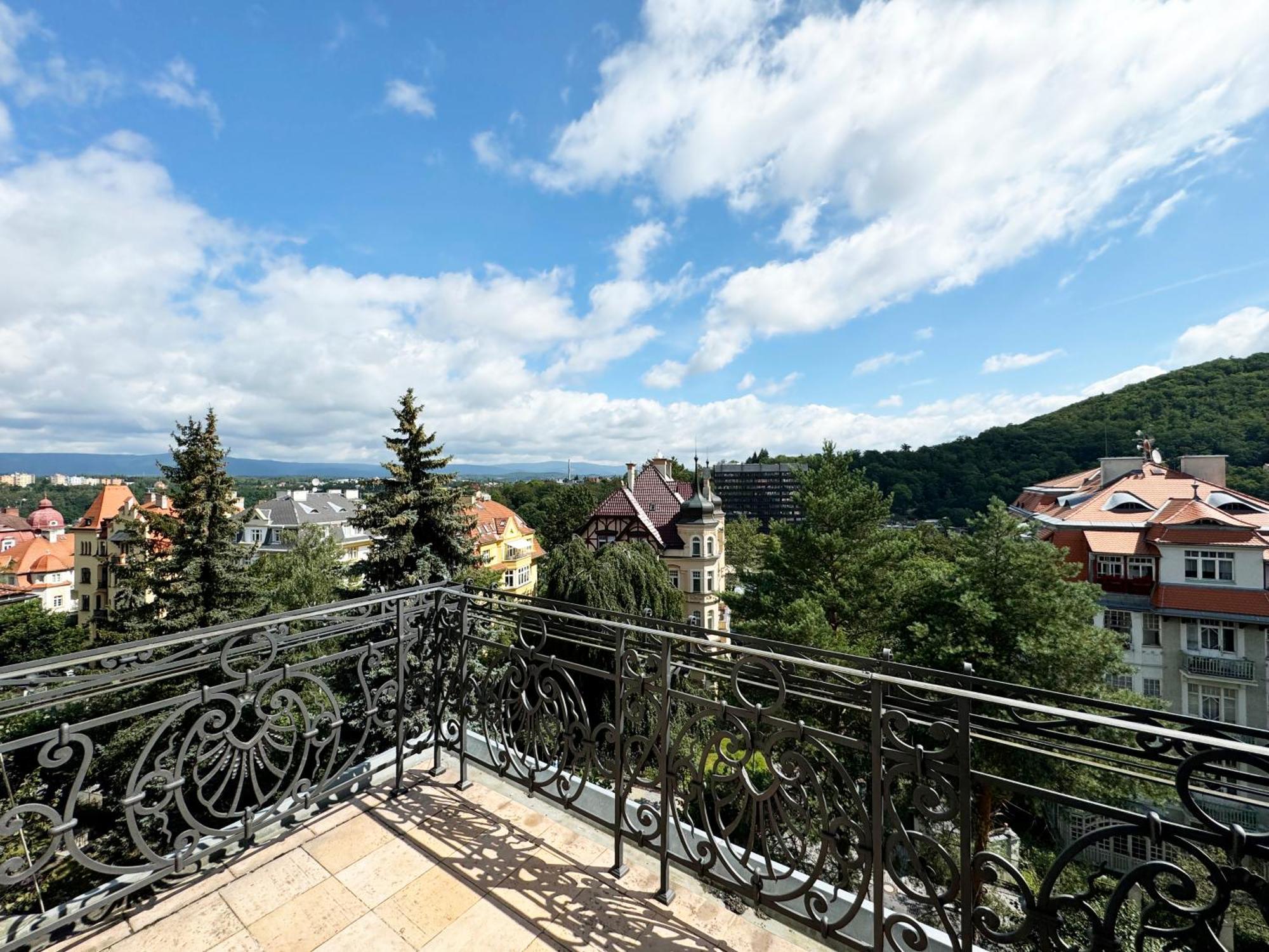 Luxury Apartment Diamond Karlsbad Eksteriør billede